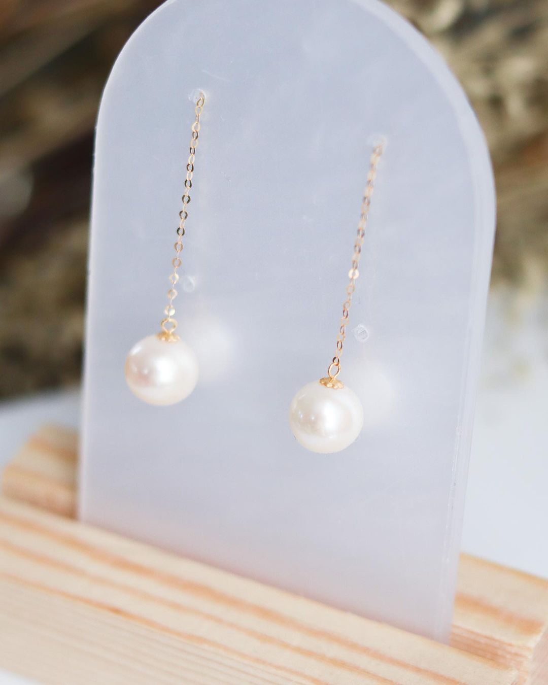 No. 46 Pearl Chain Earring