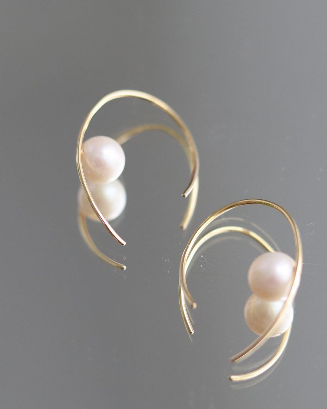 No. 58 Geometric Pearl Twists