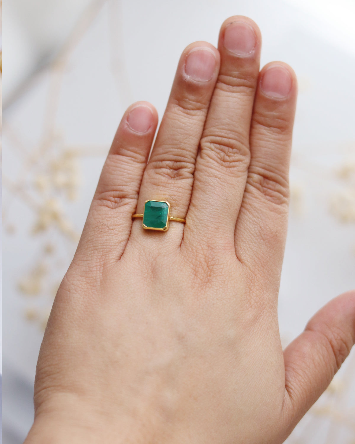Emerald 14k Gold Solitaire Ring II