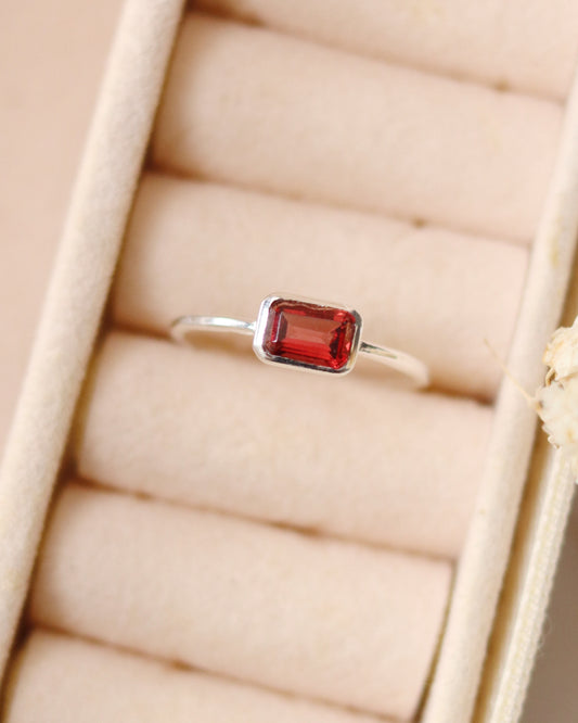Garnet Ring