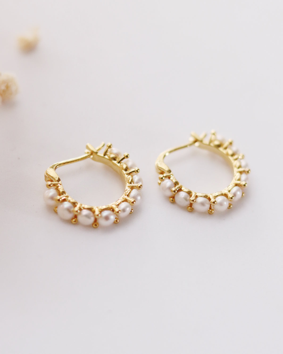 No. 68 Dainty Pearl Hoops