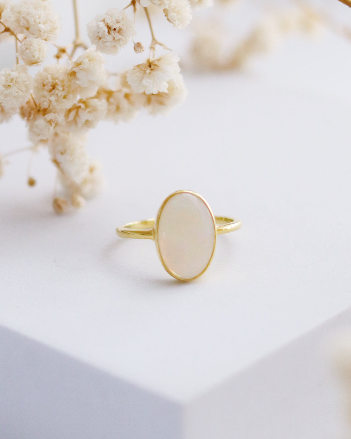 Opal 14k Gold Solitaire Ring