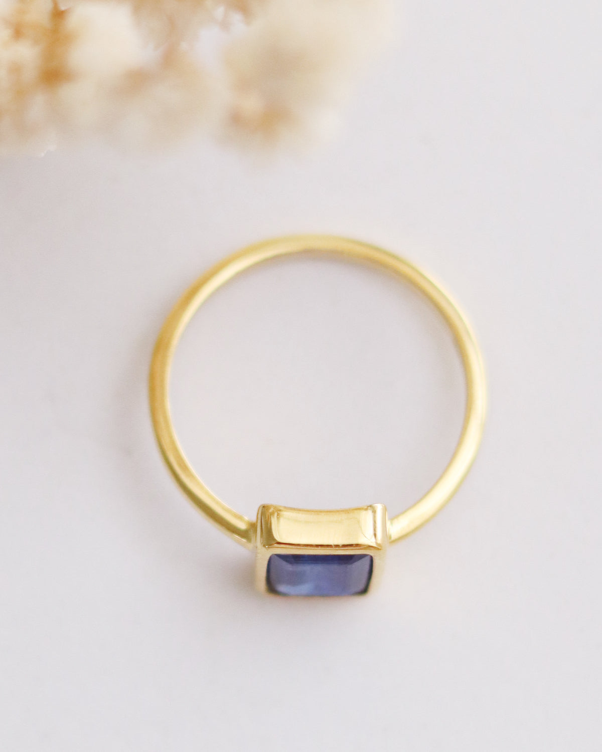 Sapphire 14k Gold Solitaire Ring